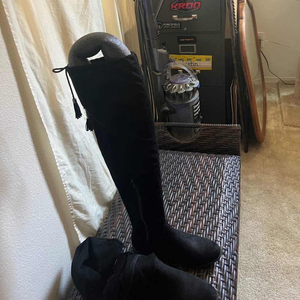Over knee boots - Picture 11 of 14